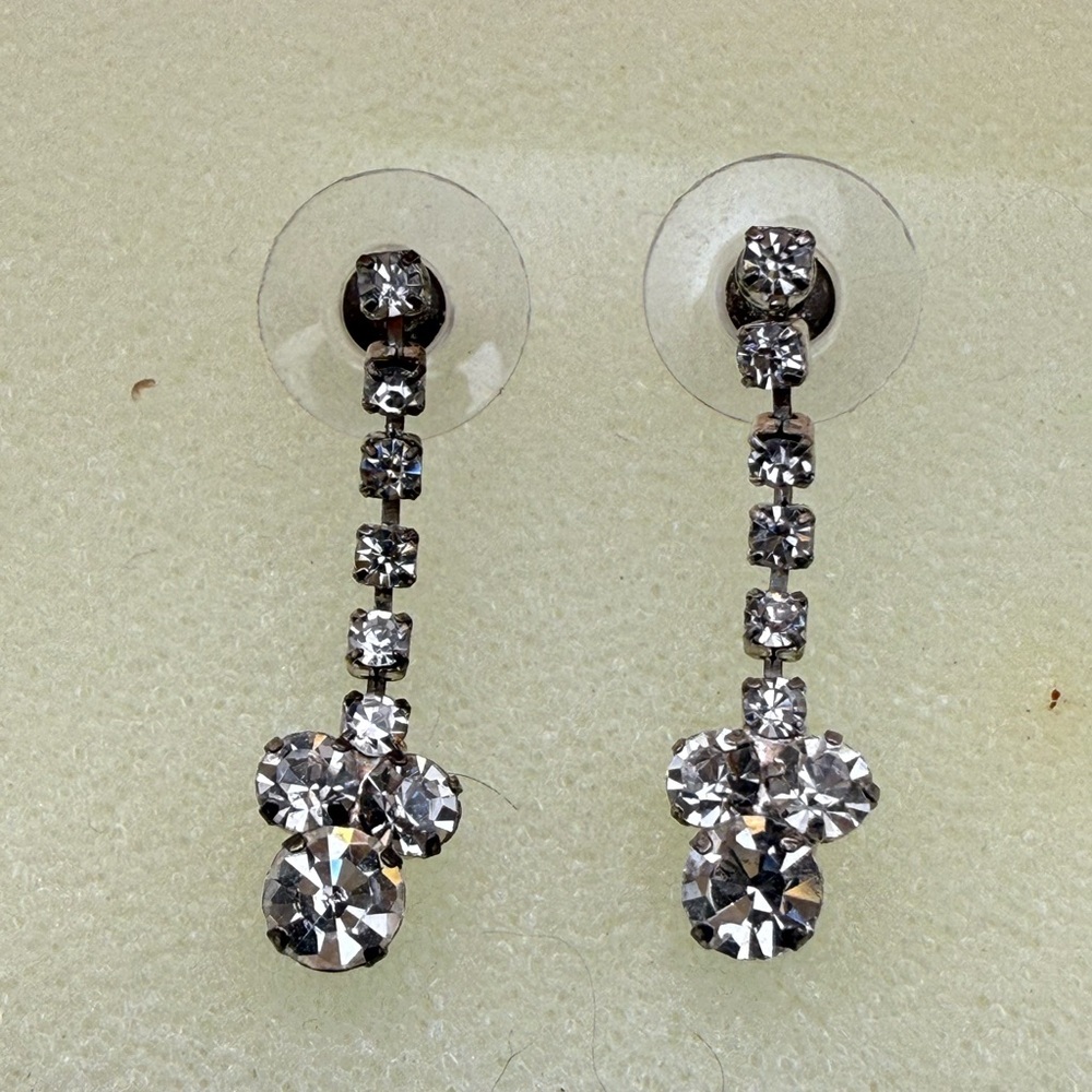 Elegant Silver Drop Earrings
